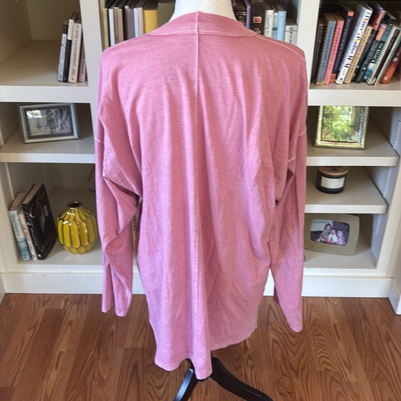 Free People We The Free Long Sleeve  Mock Neck Pink Oversized T Shirt Size Large - Picture 5 of 12